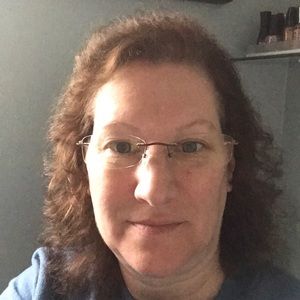 Meet your Posher, Annette